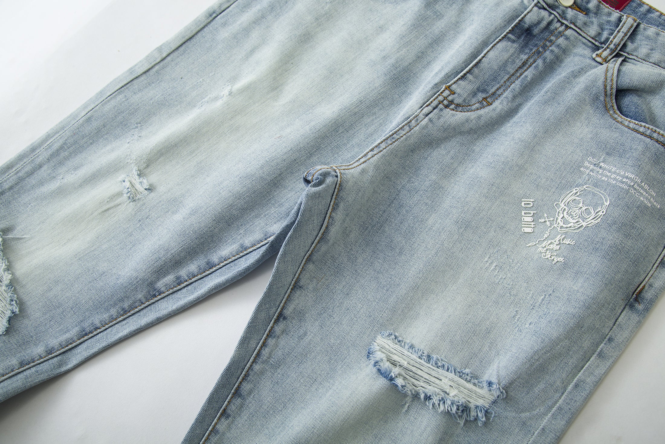 Load image into Gallery viewer, Classic Stone Wash Jeans- Faded