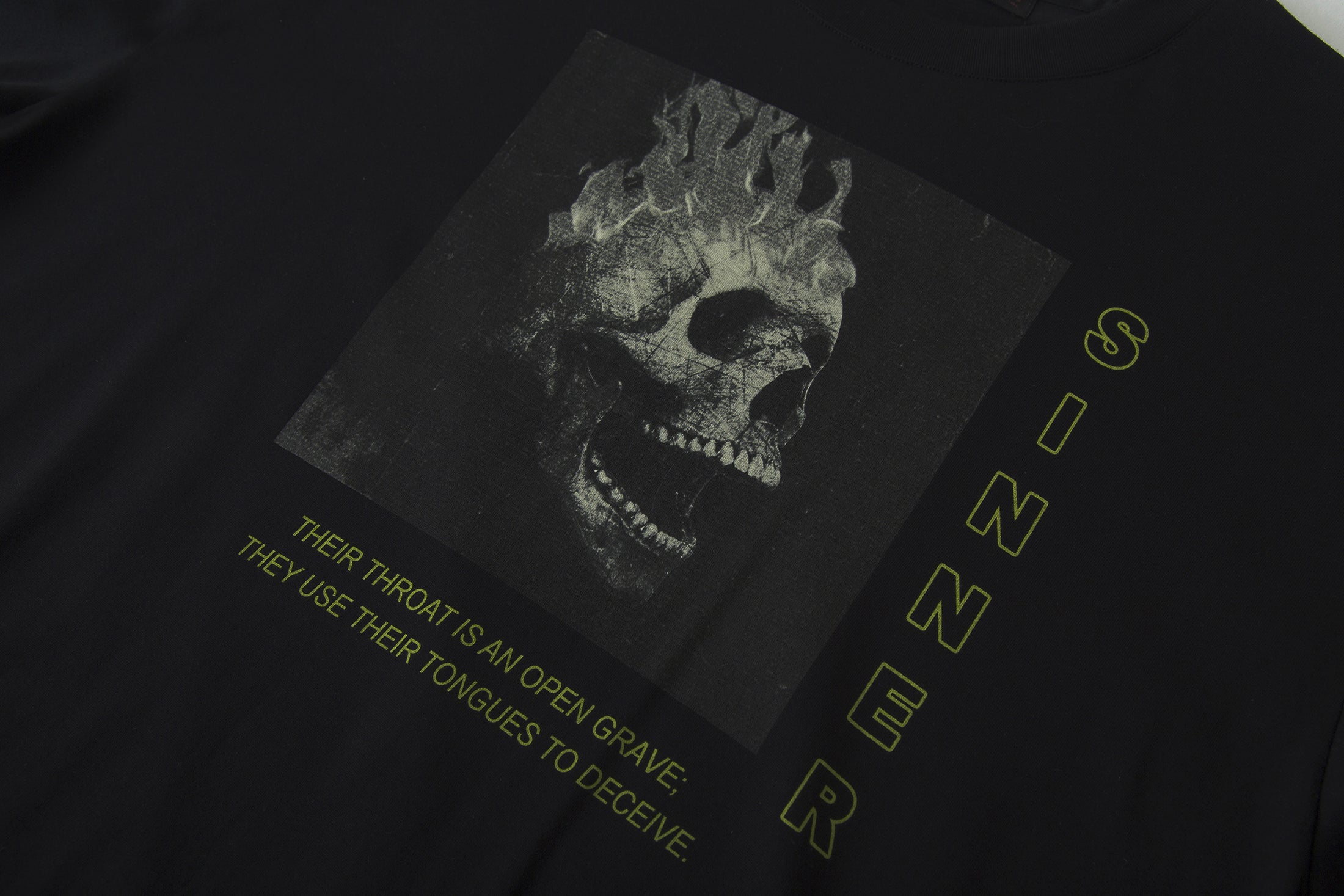 Load image into Gallery viewer, Sinner Black Skull cotton T-shirt