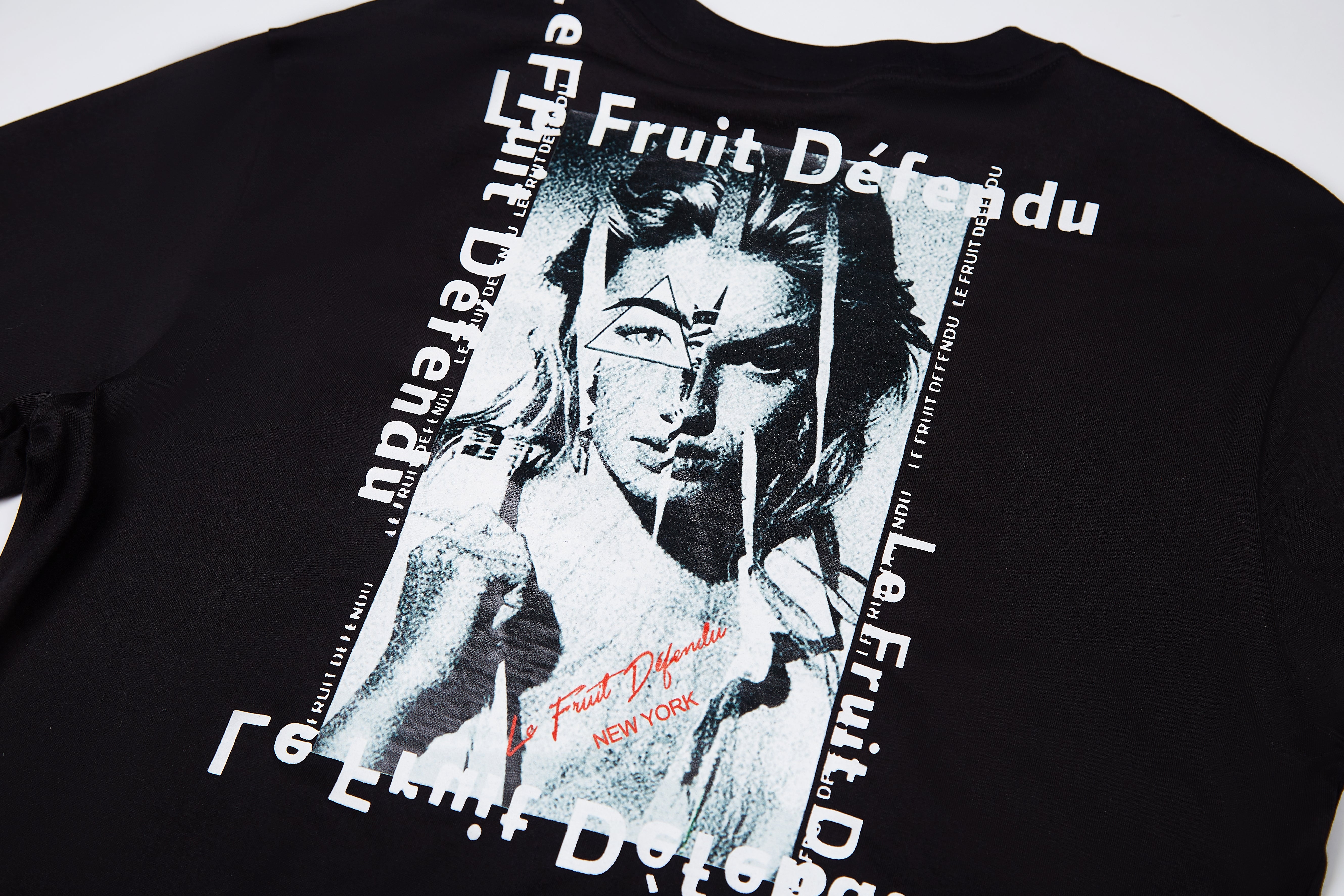 Load image into Gallery viewer, Woman in Pieces T-shirt - Black